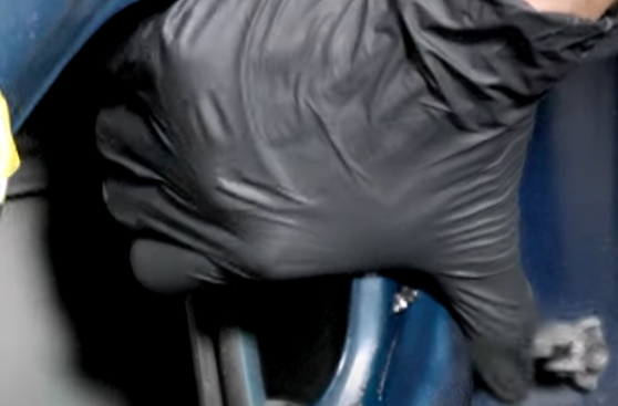 一个松散的窗口通道可以导致喋喋不休